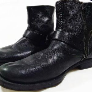 Leather boots Size 10